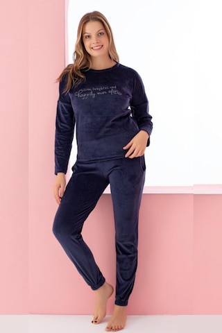 Luxury Velvet Fransız Kadife Yazı Detaylı Pijama Takımı Lacivert Beyaz - Lacivert