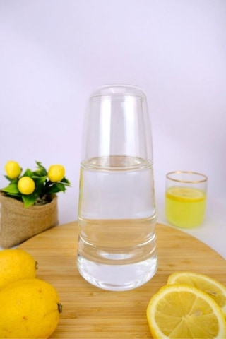 Digithome Cam Kapaklı Başucu Su Ve Meşrubat Sürahisi Karaf Şişe 750 Ml 04145 C1-1-154