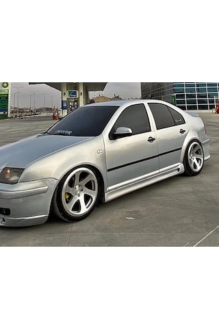 Vw Bora Delikli Marşpiyel - Boyasız Fiberglass