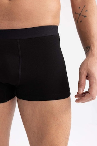 Defacto Regular Fit 3'lü Boxer N4277AZ23SPBK27 Siyah