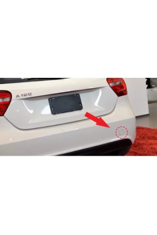 Mercedes A180 2013 Arka Tampon Çekme Kapağı Sağ Mercedes A180 2013 Arka Tampon Çekme Kapağı Sağ