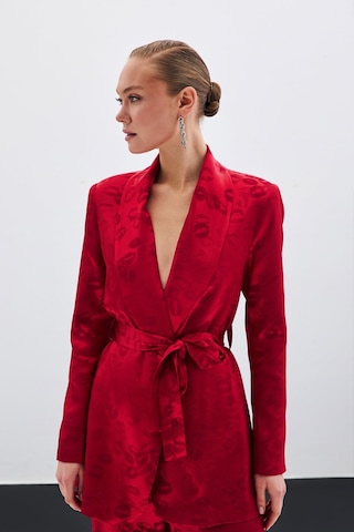 Sateen Şal Yaka Kuşaklı Ceket - Kırmızı-135682 Kırmızı
