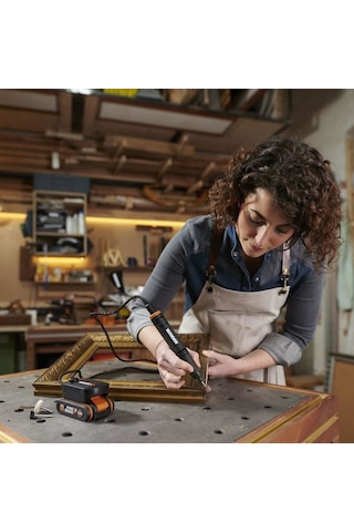 Worx WX739.9 Makerx 20V Kömürsüz Profesyonel Solo Gravür Makinesi + 19 Parça Aksesuar Seti