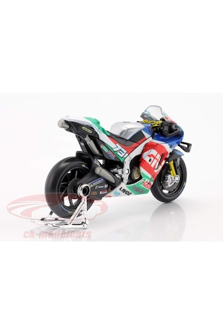 Honda Rcv 213 2021 1/18 Model Motosiklet