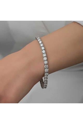 Casera's Gümüş 6 Mm Beyaz Taşlı Su Yolu Kadın Bileklik Csr2185359 Gümüş