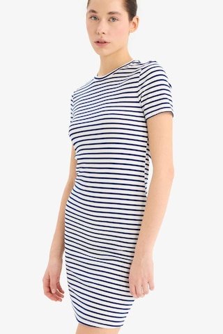 DeFacto Coool Bodycon Vücudu Saran Bisiklet Yaka Çizgili Fitilli Kaşkorse Kısa Kollu Mini Elbise C1733AX25SPNV248