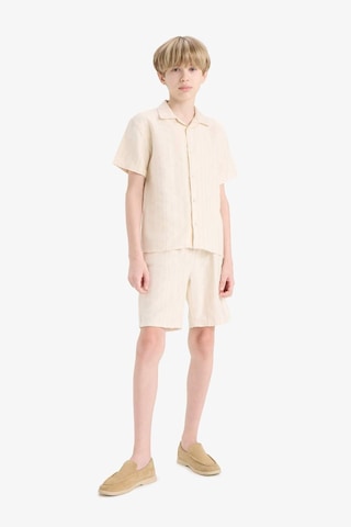 DeFacto Erkek Çocuk Oversize Geniş Kalıp Polo Yaka Kısa Kollu Gömlek E5831A825HSBG33