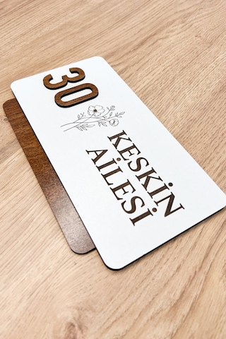 Kişiye Özel Kapı Numarası Ve İsimlik Ahşap Daire Kapı Numarası 26 Cm 15 Cm