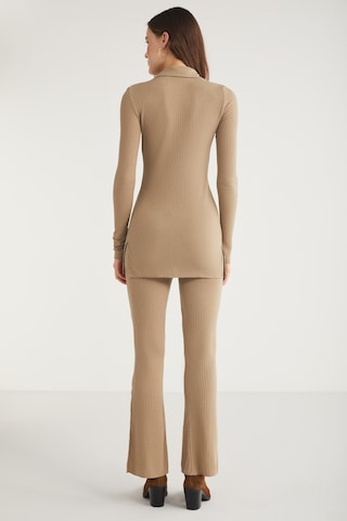 Ethıquet Suelana Kadın Slim/dar Kalıp Straight Fit Yırtmaç Detaylı Beli Lastikli Bej Pantolon