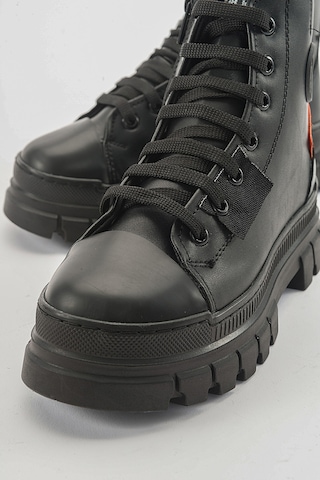 Mnpc Kız Çocuk Siyah Suya Dayanıklı Anatomik Günlük Bot 25k4b110732 Siyah