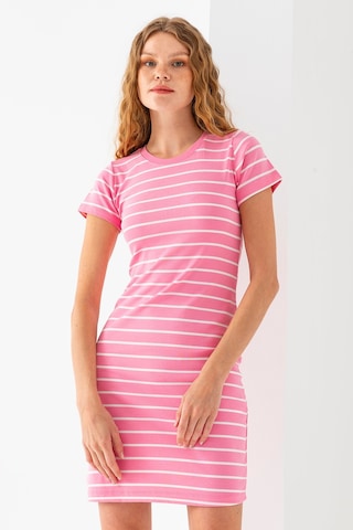 Giysa Kadın Bisiklet Yaka Kısa Kol Çizgili Elbise Pembe Beyaz - 25539 Pembe - Beyaz