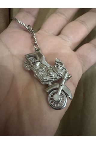 Herşey Nota Harley Motorsiklet Gümüş Metal Tekerleri Hareket Eden Anahtarlık