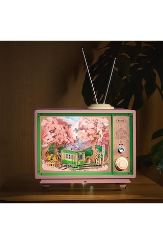 Rolife Amt02 Tv Görünümlü Müzik Kutusu Sakura Dreamy Tour Dıy Minyatür Maket Model Seti Ahşap 3d Wooden Puzzle 3d Model Kit Detaylı Dekoratif Hobi Seti Ahşap Maket