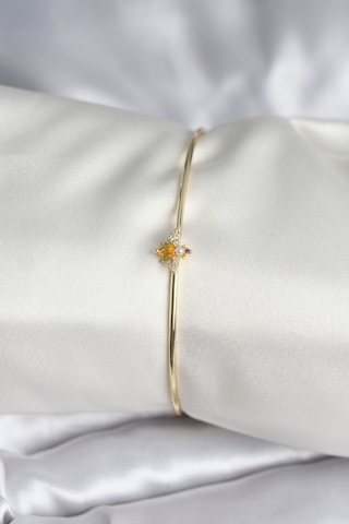 Sinek Figürlü Gold Renk Pirinç Kadın Bileklik Çok Renkli