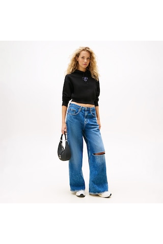 Tommy Hilfiger Tommy Jeans Crop Heart Slim Kadın Siyah Sweatshirt Dw0dw21408 Siyah