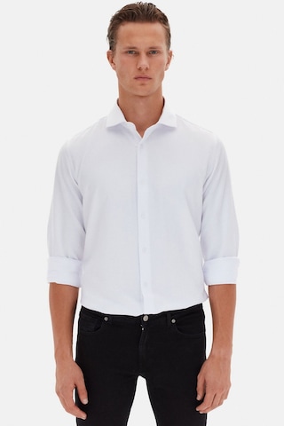 D'S Damat Ds Damat Slim Fit Beyaz Italyan Yaka Armürlü Uzun Kollu Kolay Ütülenebilir Nefes Alan Dört Mevsim Gö 2HF02ORT3185 Beyaz