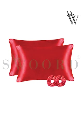 Swoord İpek Dokulu Saten Yastık Kılıfı Kırmızı 2 Adet 50x70cm 2 Adet Saten Tokalı Kırmızı