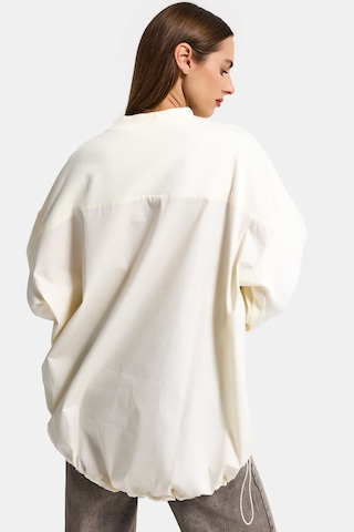 Itsbasic Kadın Ekru W5 Oversize Pamuk Tasarım Sweatshirt