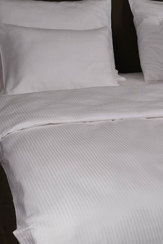 Lawon Atina Serisi Tek Kişilik Pamuk Saten Otel Nevresimi 160 220cm Beyaz