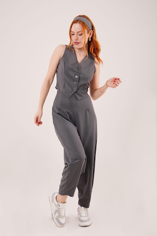 Gülsüm Aydın Önü Düğmeli Gri Yelek Gri