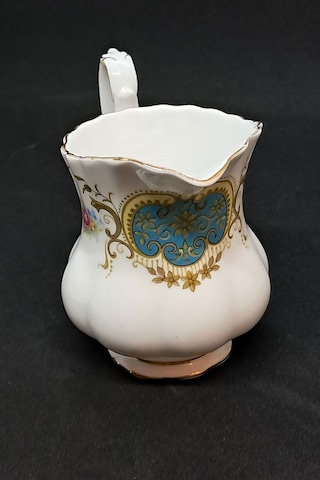 Berkeley Vintage Orta Boy Sütlük 150 Ml Çok Renkli