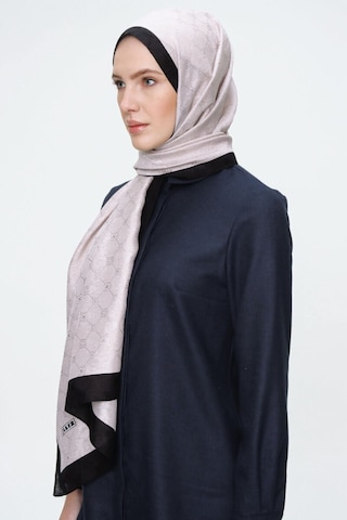 Aker 1050800-913 Koza Şal