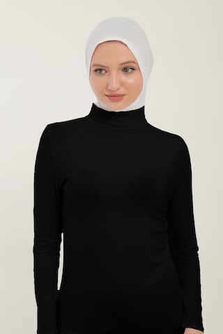 Sonbaharmoda Kadın Uzun Kollu Yarım Balıkçı Yakalı Penye Likralı Body - Siyah Siyah