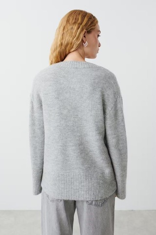 Madmext Gri V Yaka Oversize Kadın Triko Kazak Mg2149-gri Gri