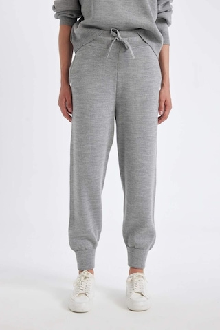 Defacto Jogger Triko Pantolon Cepli Basic Düz Beli Lastik Bağcıklı R1701AZ24WNGR211 Gri