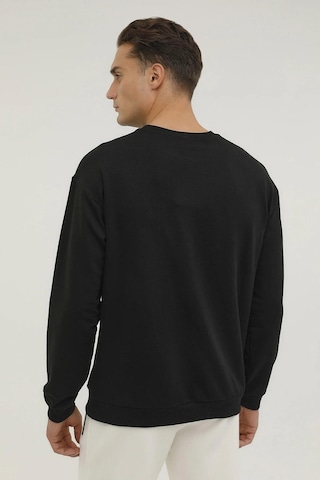 Lumberjack M4 Basıc C Neck 4fx Siyah Erkek Sweatshirt 101497495 001