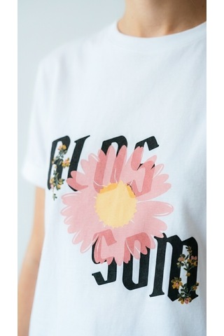 Hoxie Kadın Beyaz Blossom Baskılı Kısa Kollu Oversize Tişört