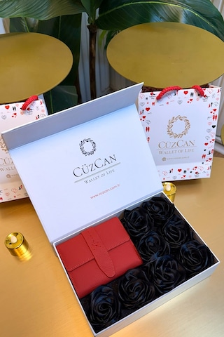 Premium Gift Rose Box - Lily Kırmızı Hakiki Deri Cüzdan Siyah Gül Kutusu Kırmızı