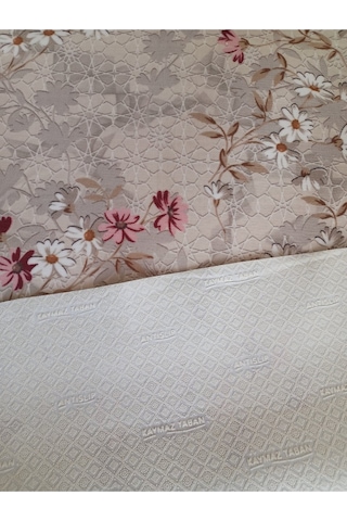 Aslan Home Renkli Çiçekli Yıkanabilir Kaymaz Taban Dört Mevsimlik Salon, Banyo, Balkon, Genç Odası Kesme Yolluk