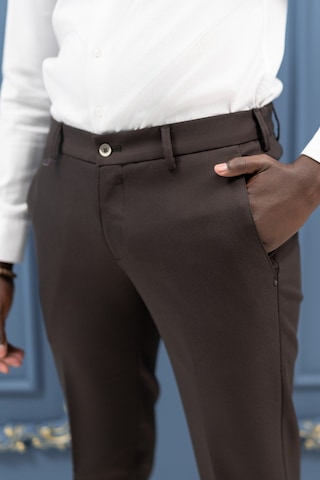 Ecer Slimfit Mevsimlik Fermuar Kapamalı Yan Cepli Kumaş Pantolon Kahverengi
