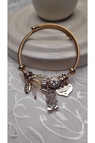 Uzel Çelik Bileklik Sarı Gold Model Beyaz Tavşan Charmlı Beyaz