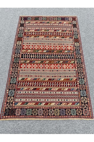El Dokuması İran Kilimi 126x200 Renkli Motifli Yün Kilim