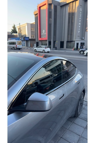 Tesla Model Y Cam Siyah Kromu Legacy/juniper Uyumlu İthal