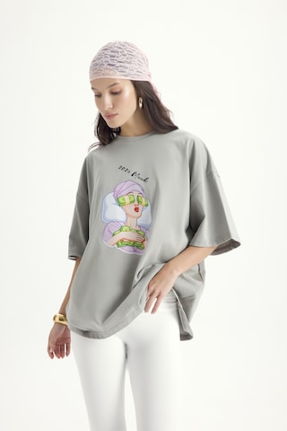 Mai Studios Co. Mood Oversize Gri T-shirt Gri