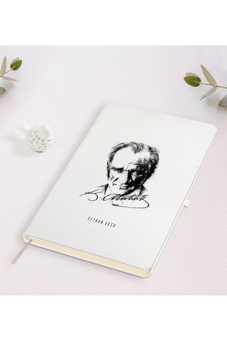 Kişiye Özel Atatürk Temalı Beyaz Defter-18 Beyaz - Siyah