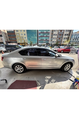 Skoda Octavia Cam Rüzgarlık Ön Arka Set 1.Kalite
