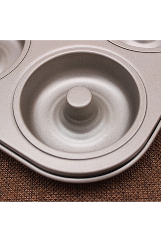 Qingmipy 12'li Karbon Çelik Pasta Kalıbı - Donut, Kurabiye, Tatlı Pişirme Aracı - Dayanıklı, Paslanmaz, Ev Fırında Kullanıma Uygun Çok Renkli