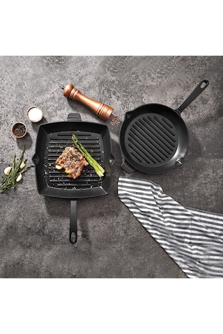 Korkmaz Casta Kare 26x26 CM Grill Döküm Tava