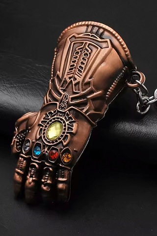 Thentech Thanos Eldiveni Şeklinde Sonsuzluk Taşları İle Metal İşlemeli Anahtarlık 2 Adet Hediyelik Anahtarlık