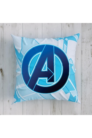 Taç Lisanslı Kırlent Avengers 40x40
