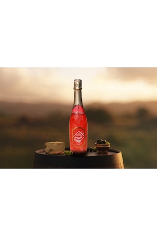 Stella Saltare Karpuz Çilek Aromalı Alkolsüz Simli Şampanya 750 ML