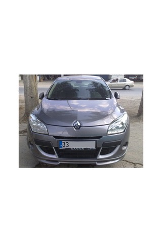 Renault Megane Parlak Siyah Sis Çerçevesi Plastik Boyalı