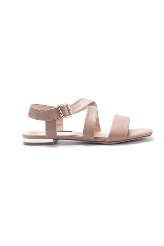 Nine West Etrına 5fx Krem Kadın Düz Sandalet 000000000101928724 Bej