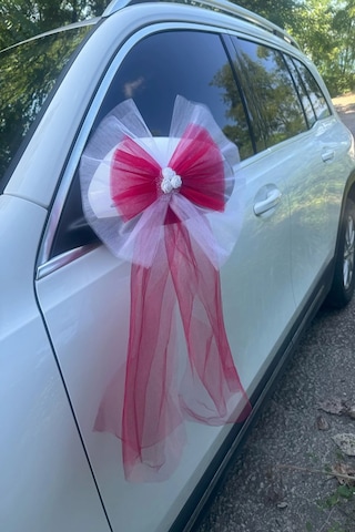 5 Adet Beyaz Kırmızı Kristal Tül Beyaz Latex Gül Kuyruk Detaylı Düğün Nikah Kına Sünnet Konvoy Süsü Beyaz Kırmızı