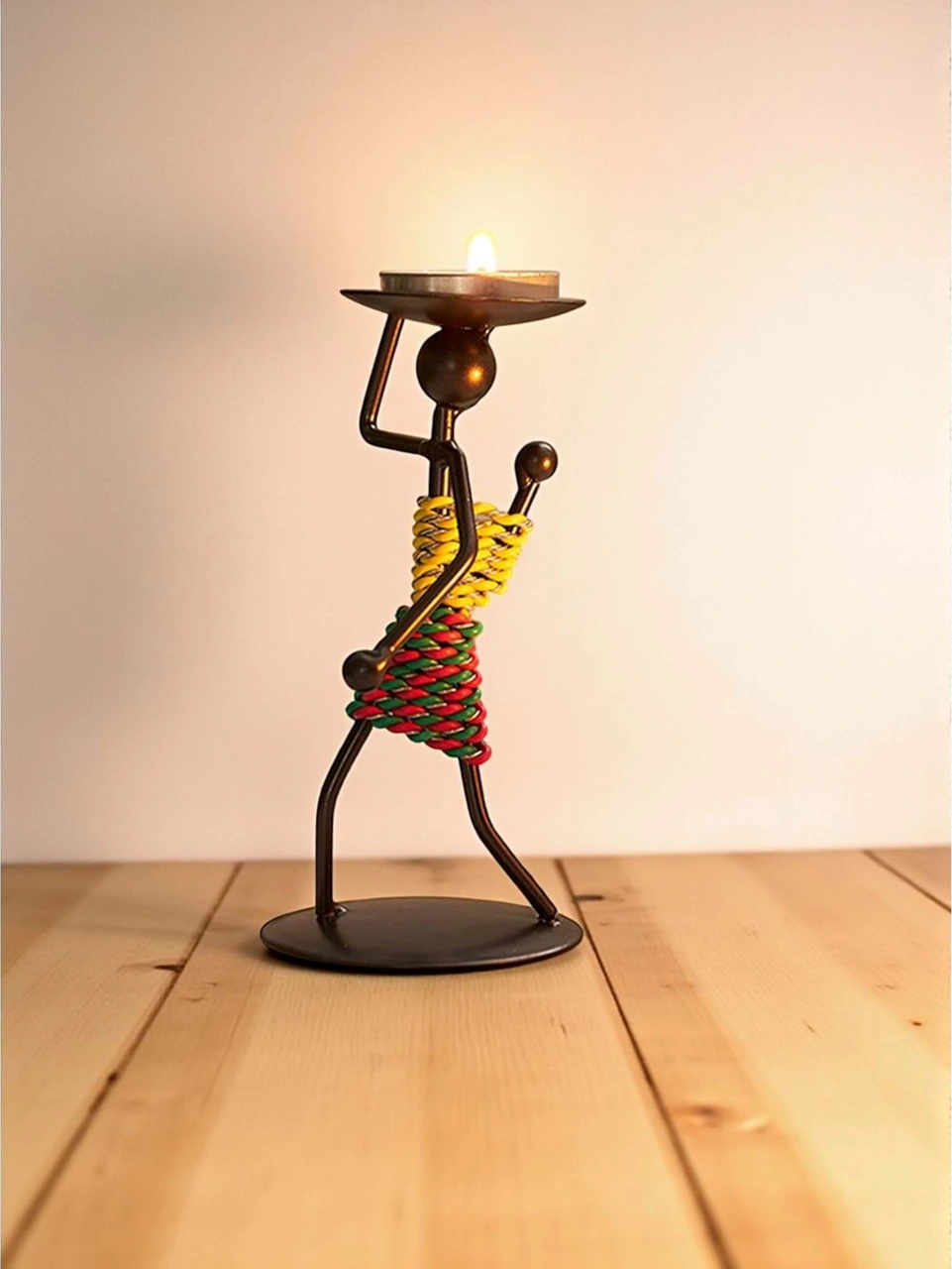 Retro Afrika Temalı Demir Mumluk / Şamdan Tutucu - Masaüstü Dekor Yükseklik 13 Cm Diğer
