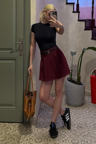 Madmext Bordo Pileli Kadın Mini Şort Etek Mg2402 Bordo